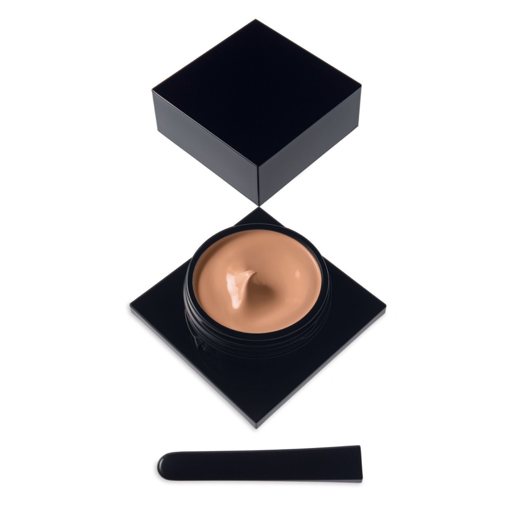 Serge Lutens foundations